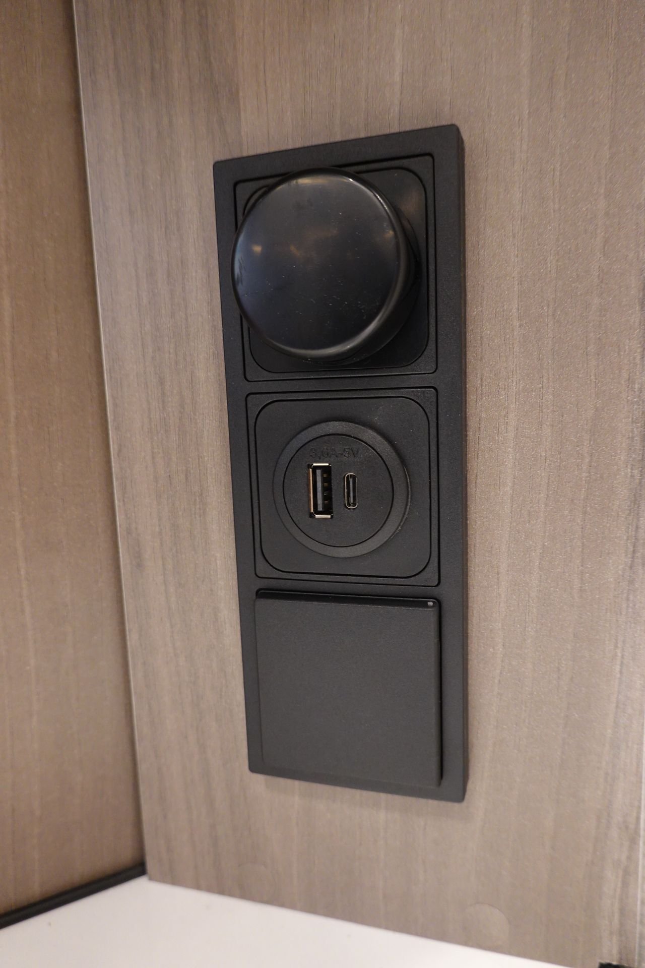 CARAVANE KABE ESTATE 600 GDL KS – Image 4