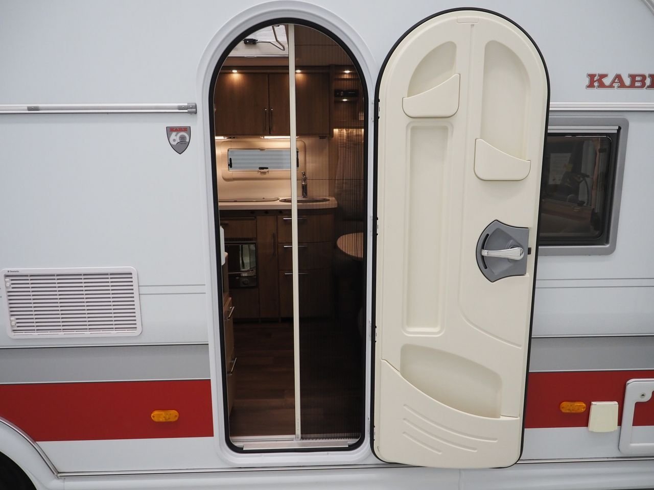 Caravane KABE Classic 660 DGDL KS – Image 8