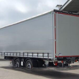Semi-remorque Bâches coulissantes Hayon City Lift + essieu