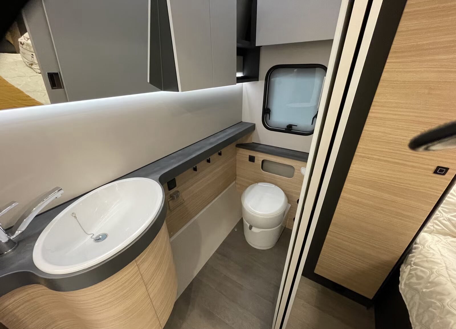 Caravane Hobby Maxia 660 WQM – Image 6