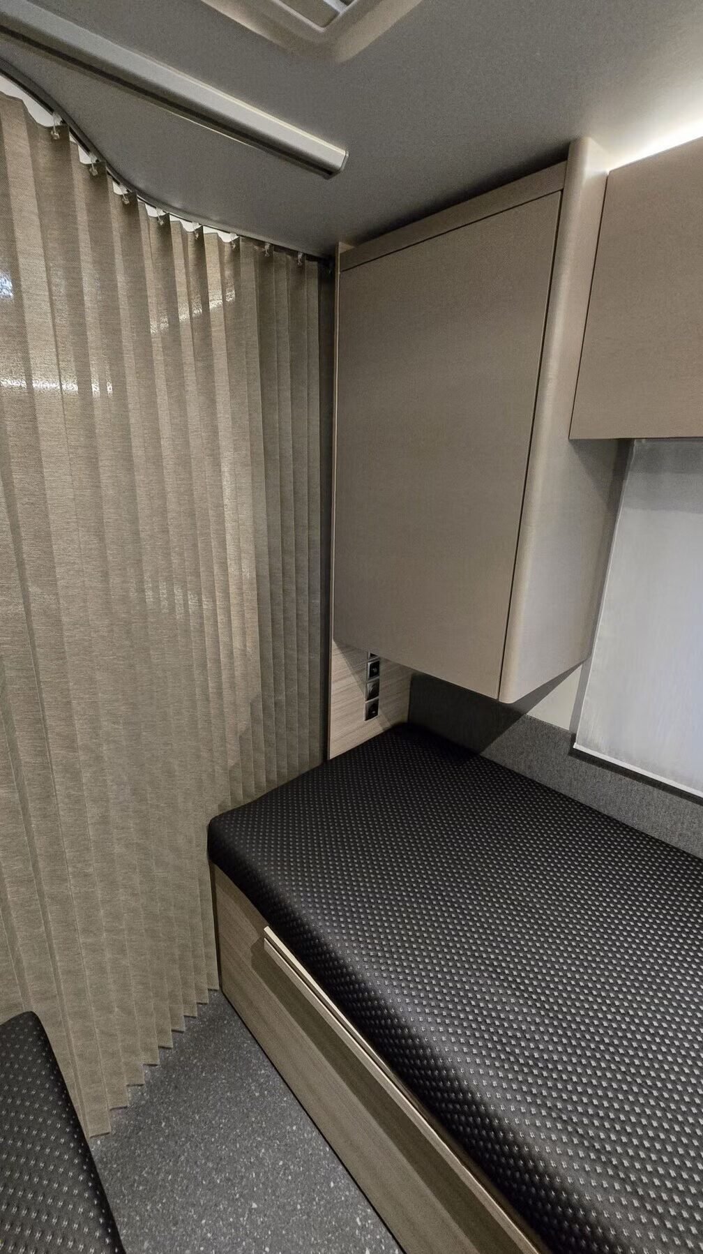 Caravane Adria Altea 502 UL 60Y – Image 2