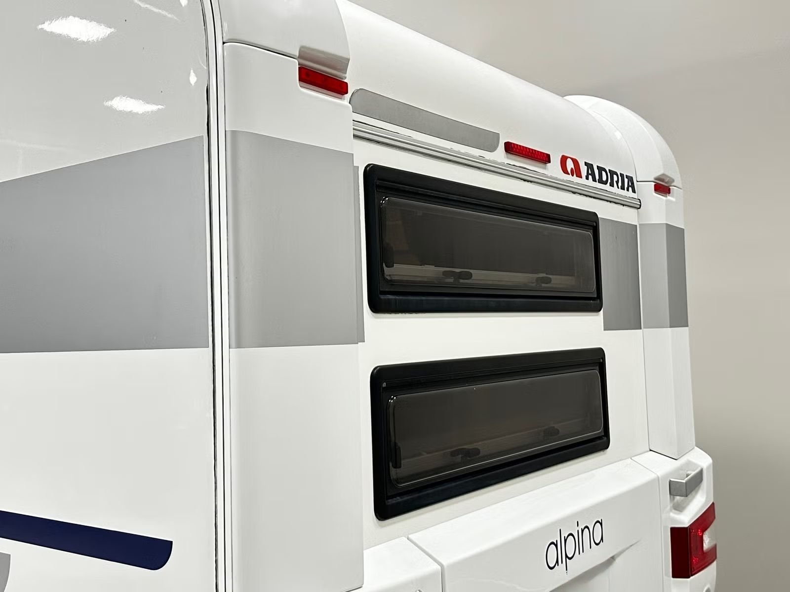 Caravane Adria Alpina 663 UK Alde – Image 14