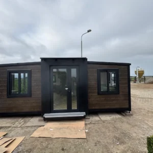 Conteneur maison 36,5 m², 2 chambres, salle de bain et cuisine